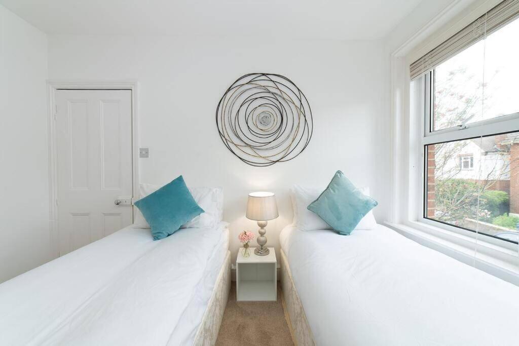 Vila Aderta Stylish House Poole Exteriér fotografie
